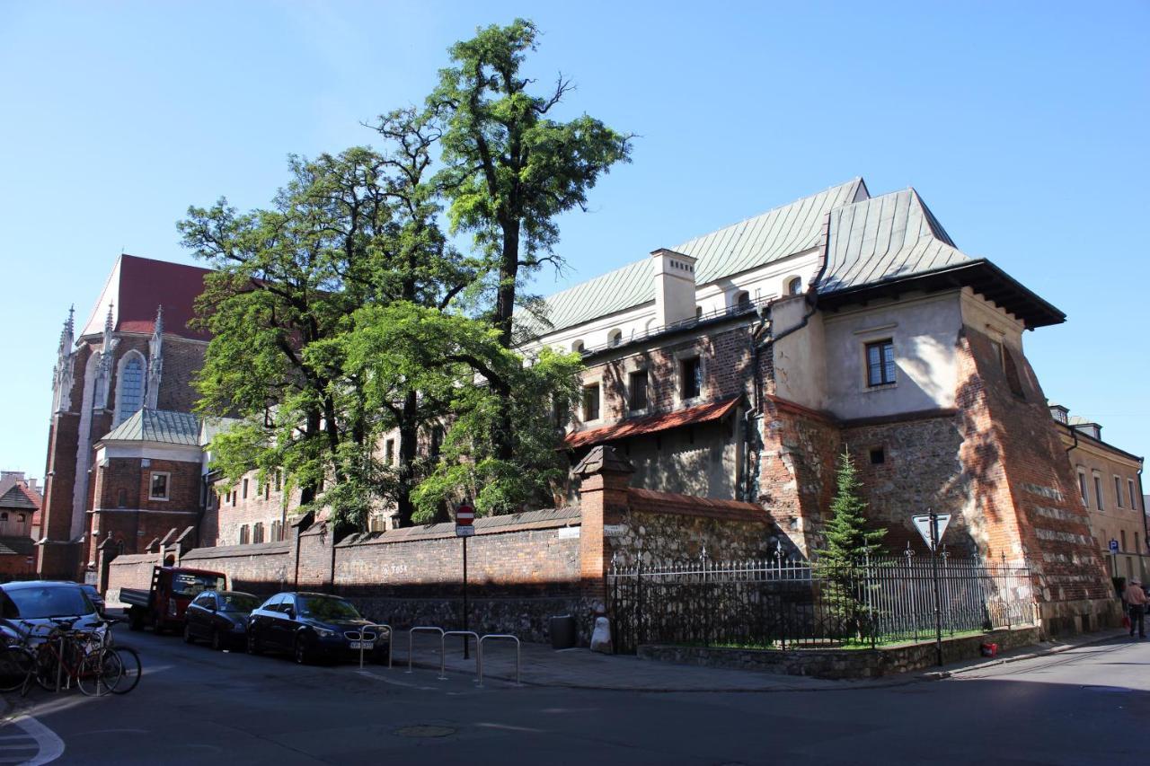 Cdr Aparthotel Krakau Buitenkant foto