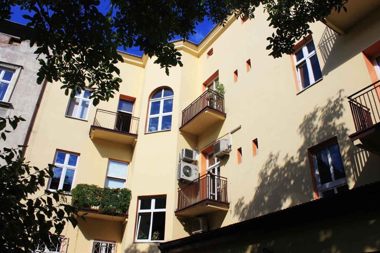 Cdr Aparthotel Krakau Buitenkant foto