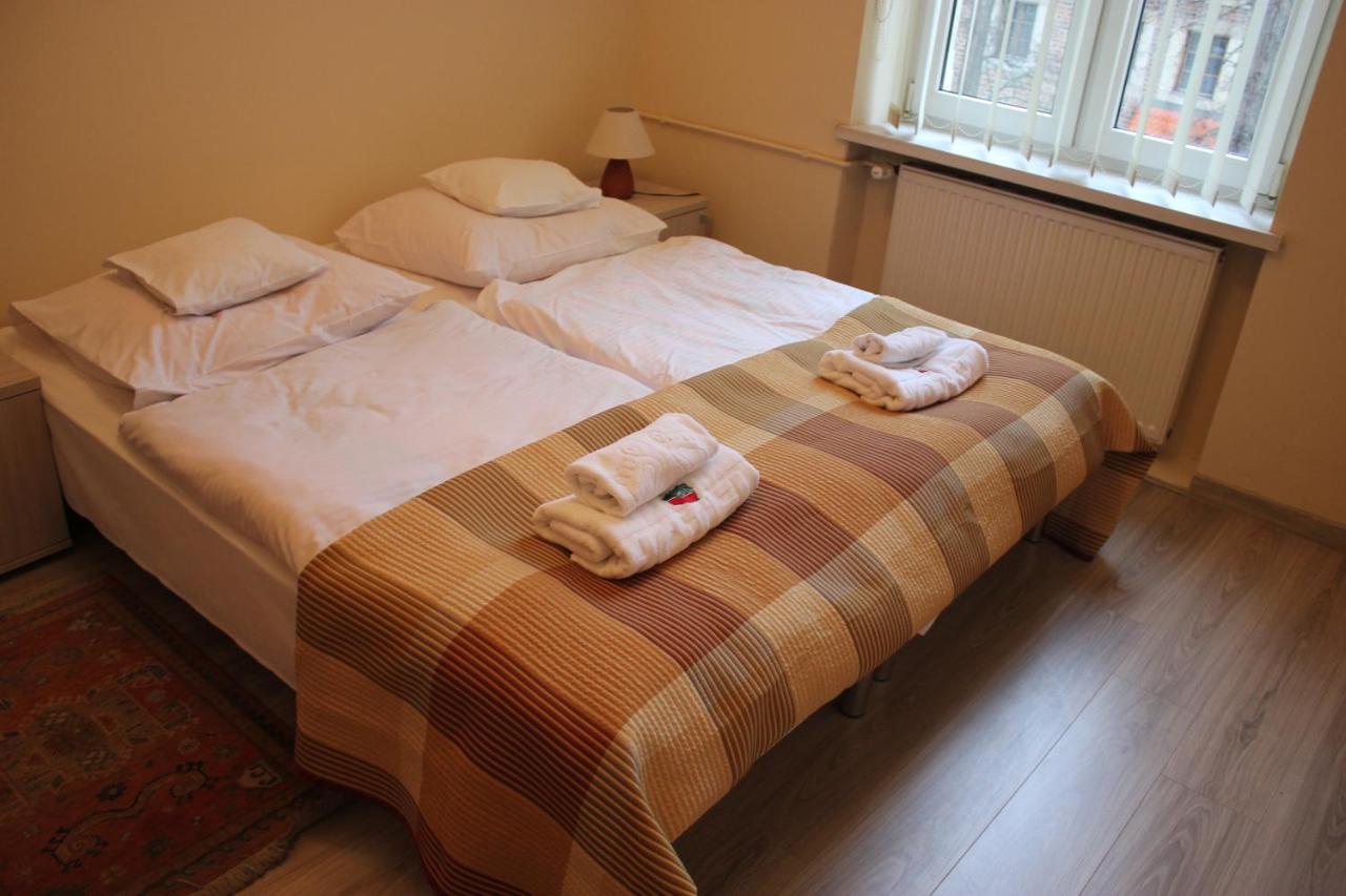 Cdr Aparthotel Krakau Buitenkant foto