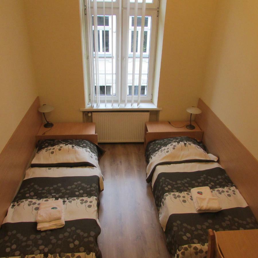 Cdr Aparthotel Krakau Buitenkant foto